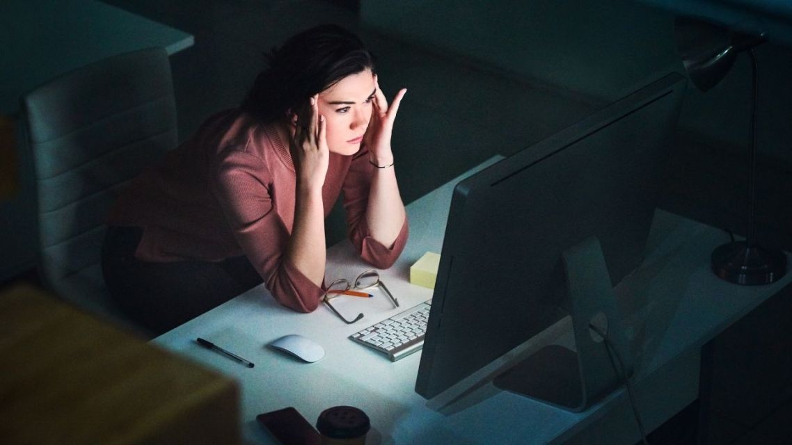 penyebab bad mood tanpa sebab-stress tersembunyi